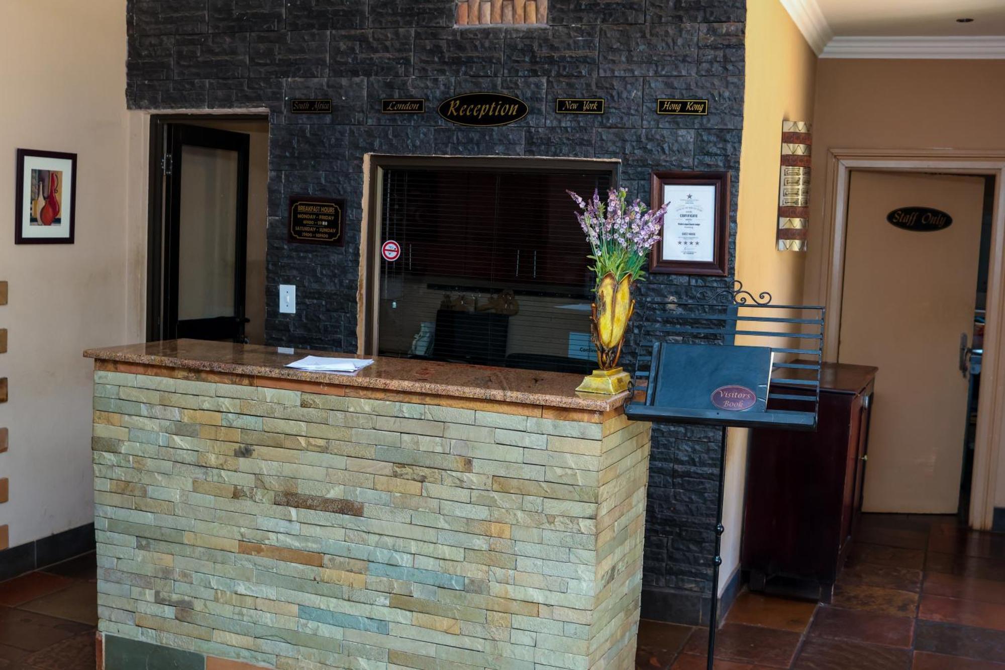 Thaba Legae Guest Lodge Rustenburg Exterior photo